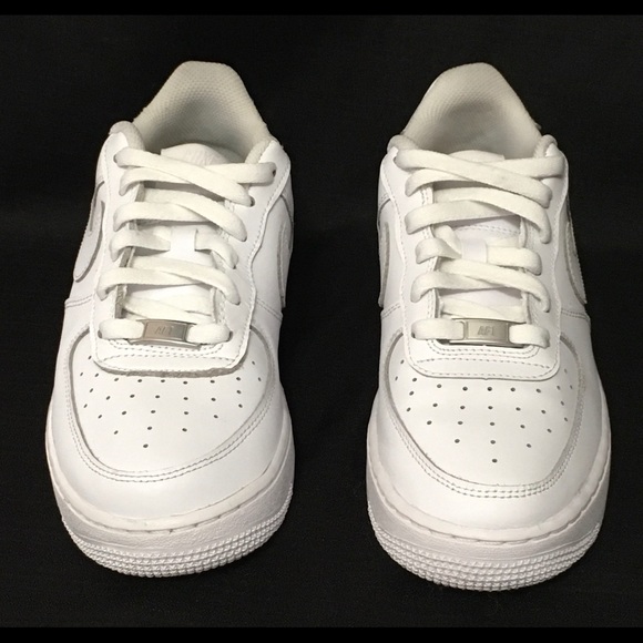 Nike Air Force 1 LE - Picture 2 of 12